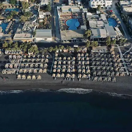 Dodo's Perivolos Hotel 3*